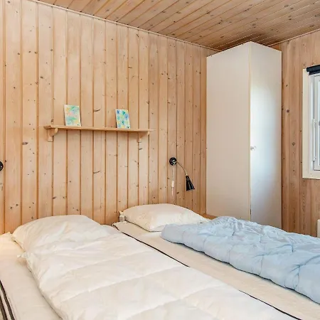 8 Person In Ringk Bing Holiday home *